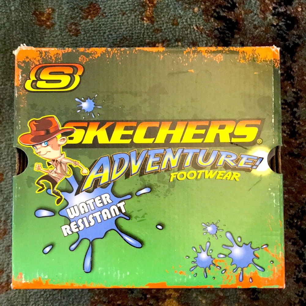 Sketchers New water resistant Boys shoes